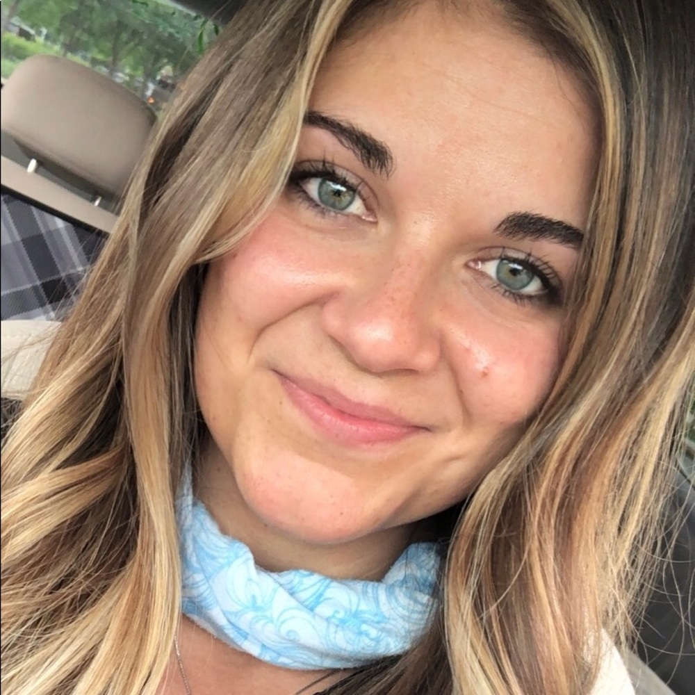 Meet your Posher, Taylor